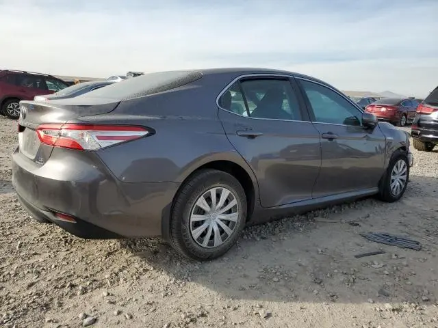 2018 TOYOTA CAMRY LE  