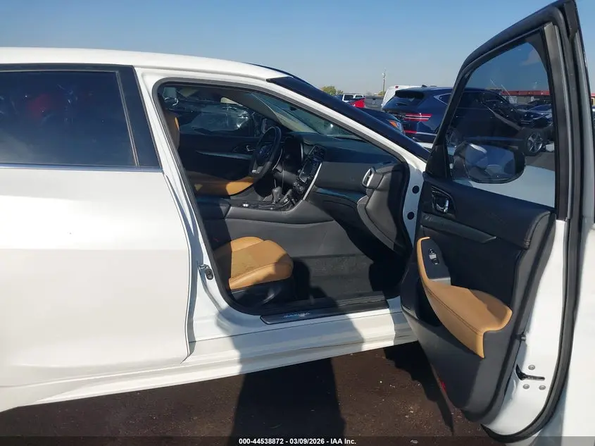 2016 NISSAN MAXIMA 3.5 SR