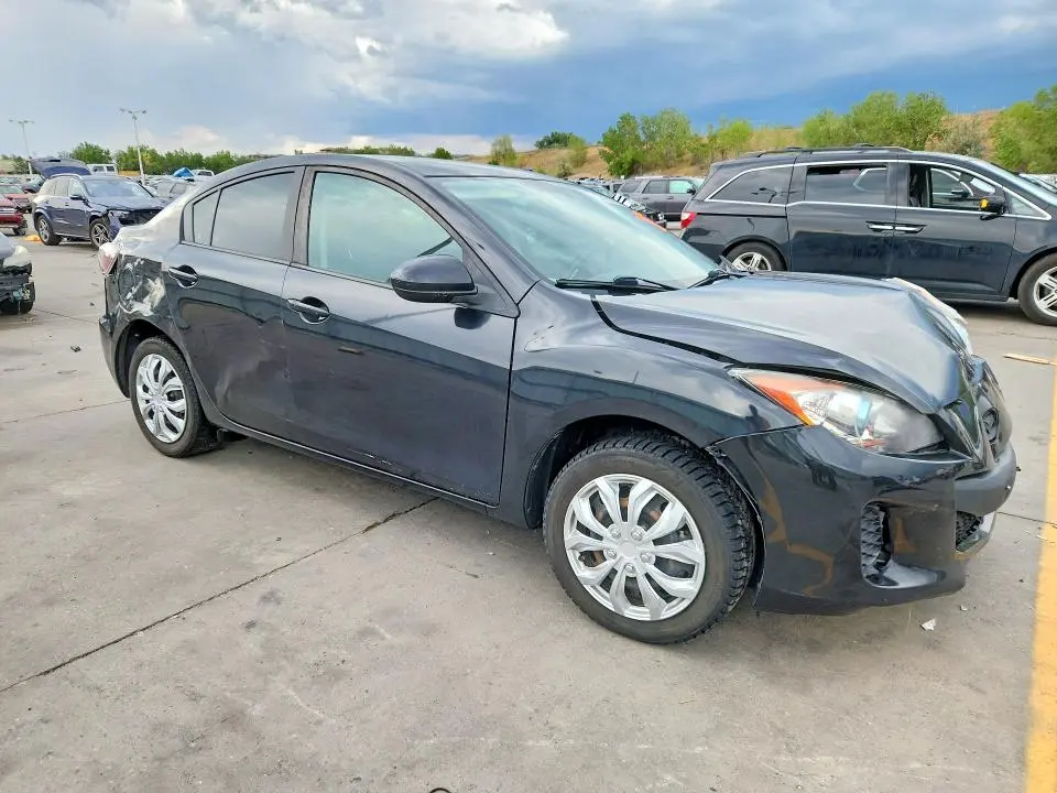 2013 MAZDA 3 I  