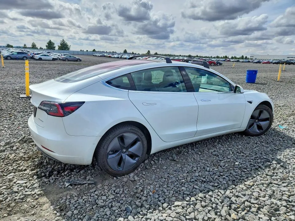 2019 TESLA MODEL 3   
