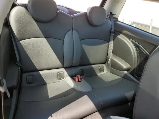 2010 MINI COOPER S  