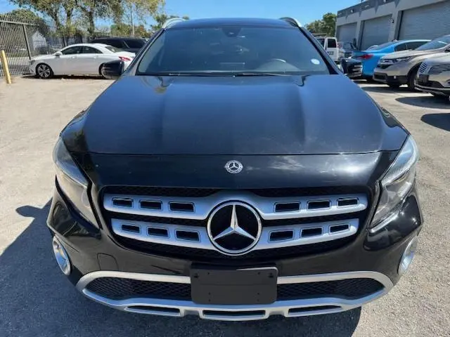 2018 MERCEDES-BENZ GLA 250  
