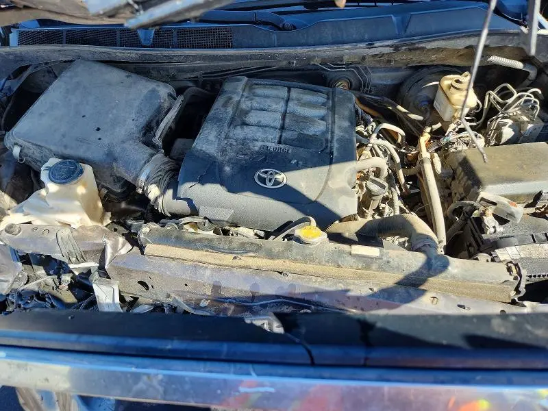 2011 TOYOTA TUNDRA GRADE  