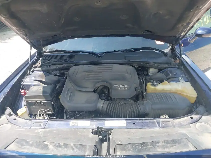 2013 DODGE CHALLENGER SXT
