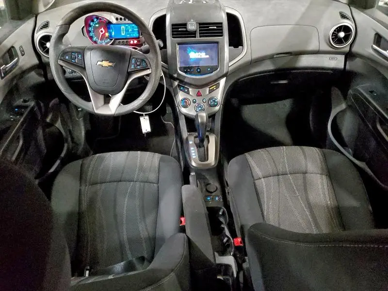 2016 CHEVROLET SONIC LT  