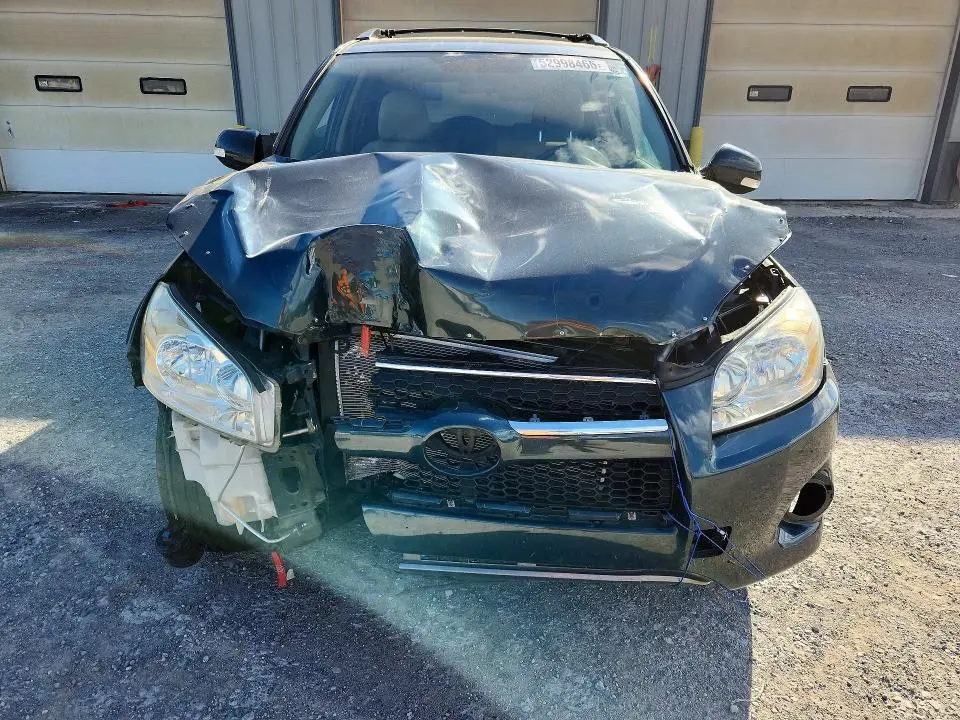 2010 TOYOTA RAV4 LIMITED  
