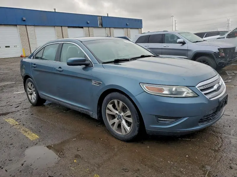2010 FORD TAURUS SEL  