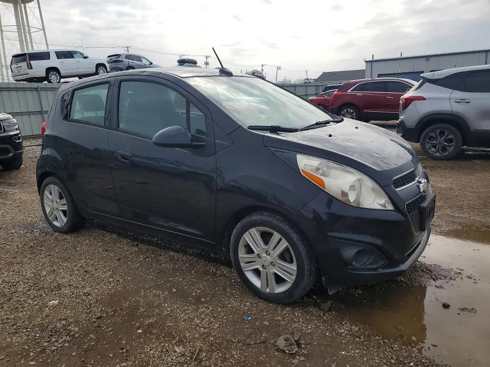 2013 CHEVROLET SPARK 1LT  