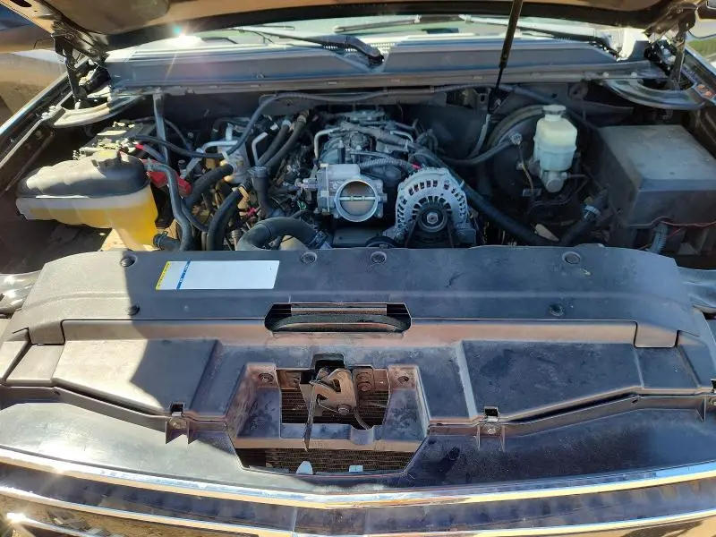 2011 CHEVROLET SUBURBAN K1500 LT  