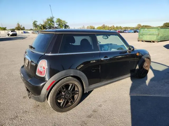 2013 MINI COOPER   