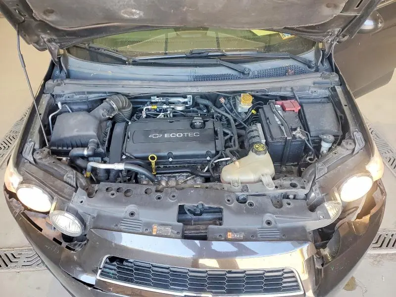2015 CHEVROLET SONIC LT  