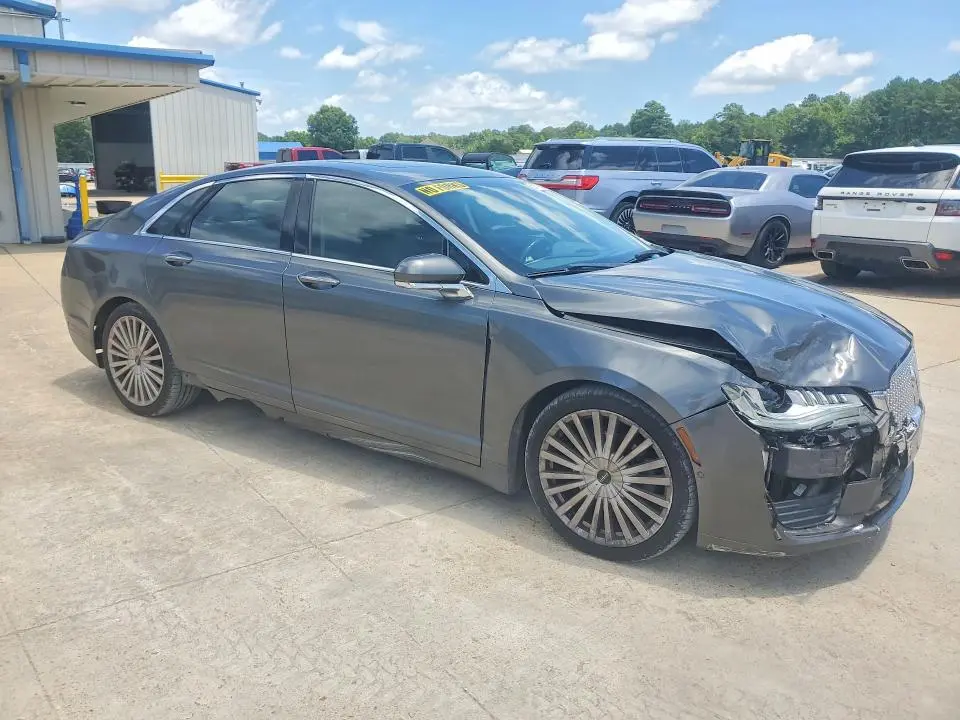 2017 LINCOLN MKZ RESERVE  