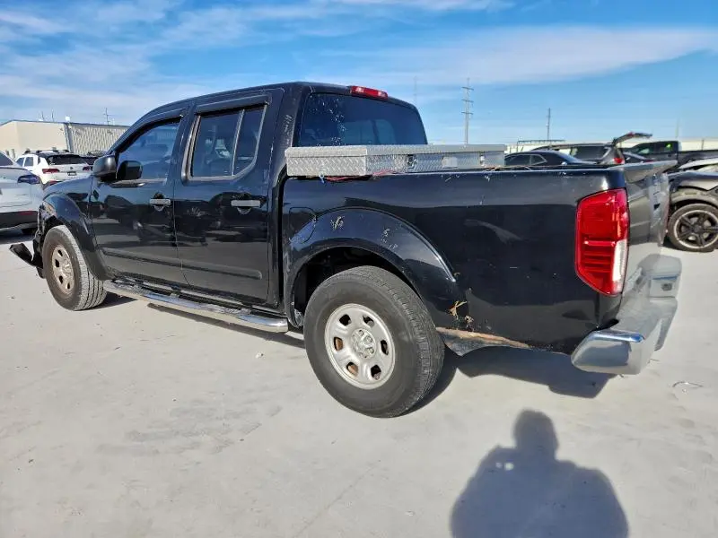 2015 NISSAN FRONTIER S  