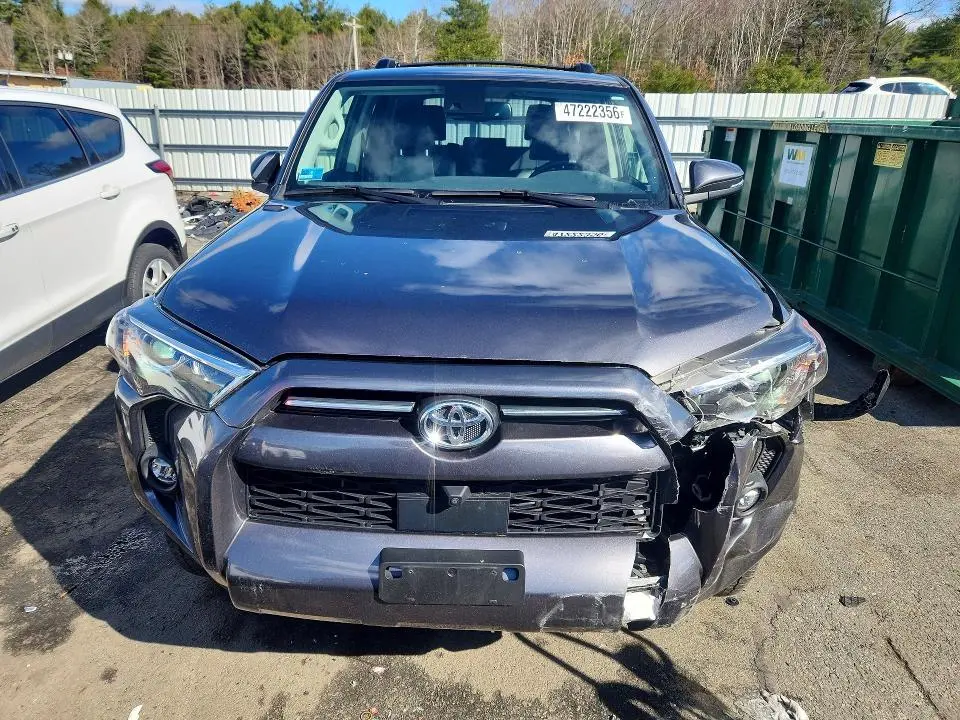 2023 TOYOTA 4RUNNER SR5 PREMIUM  