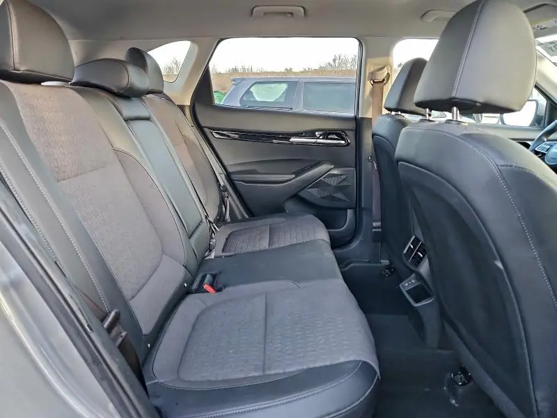 2024 KIA SELTOS X LINE  