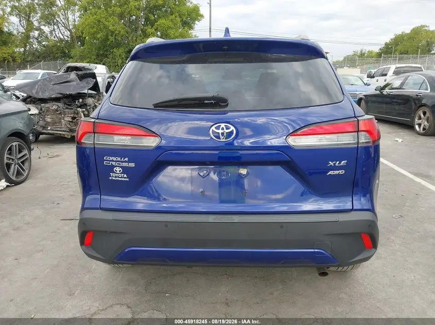 2023 TOYOTA COROLLA CROSS XLE