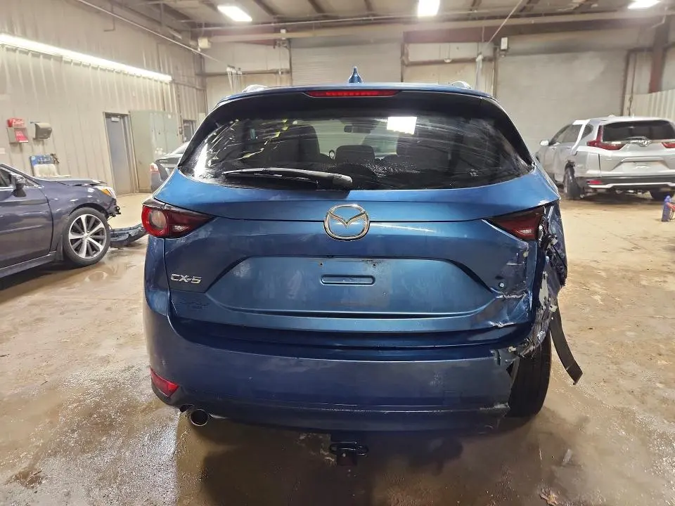 2017 MAZDA CX-5 TOURING  