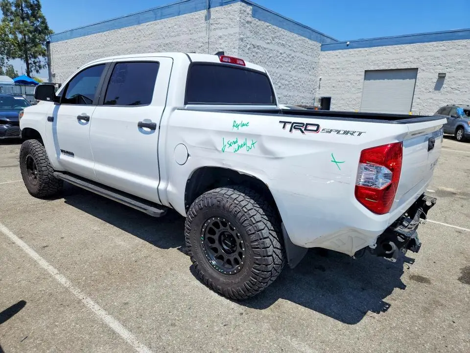 2021 TOYOTA TUNDRA CREWMAX SR5  