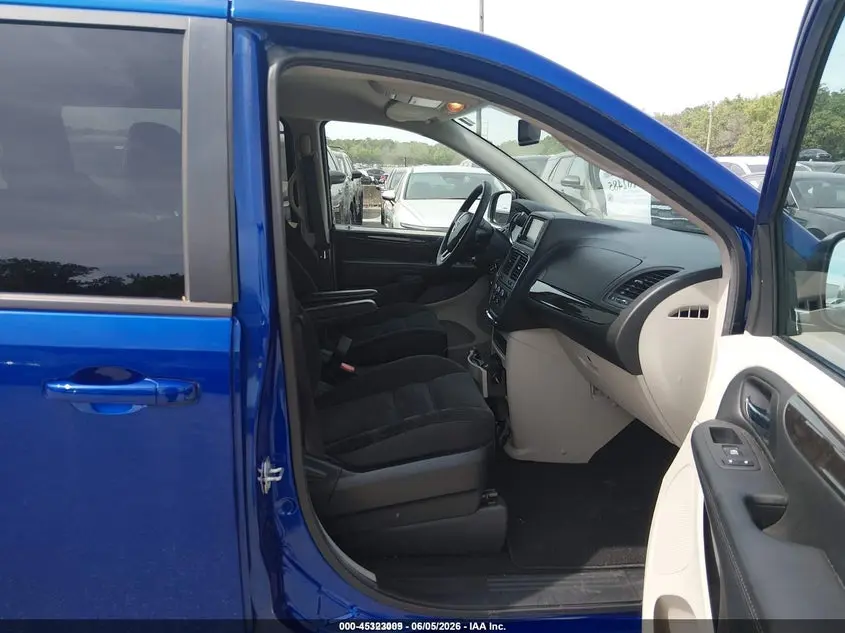 2018 DODGE GRAND CARAVAN SE