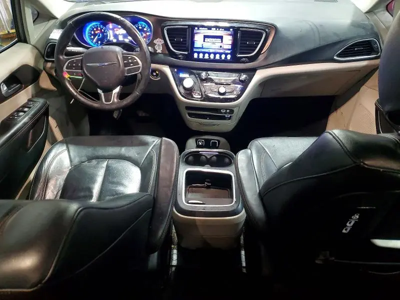 2017 CHRYSLER PACIFICA TOURING L PLUS  