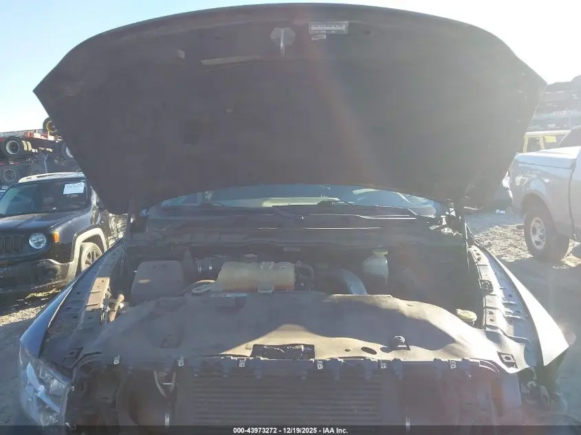 2017 RAM 1500 TRADESMAN  4X2 5'7 BOX