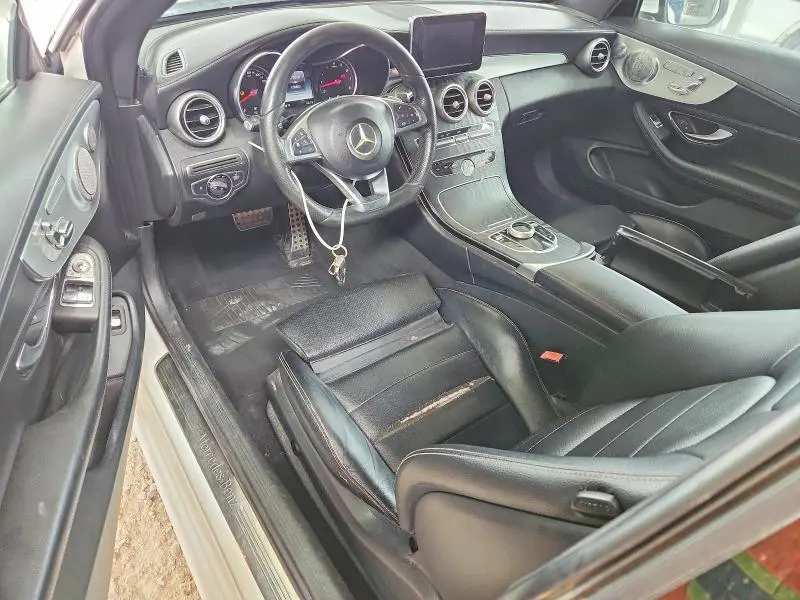 2017 MERCEDES-BENZ C 300  