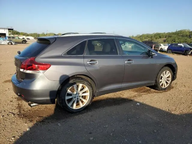 2015 TOYOTA VENZA LE  