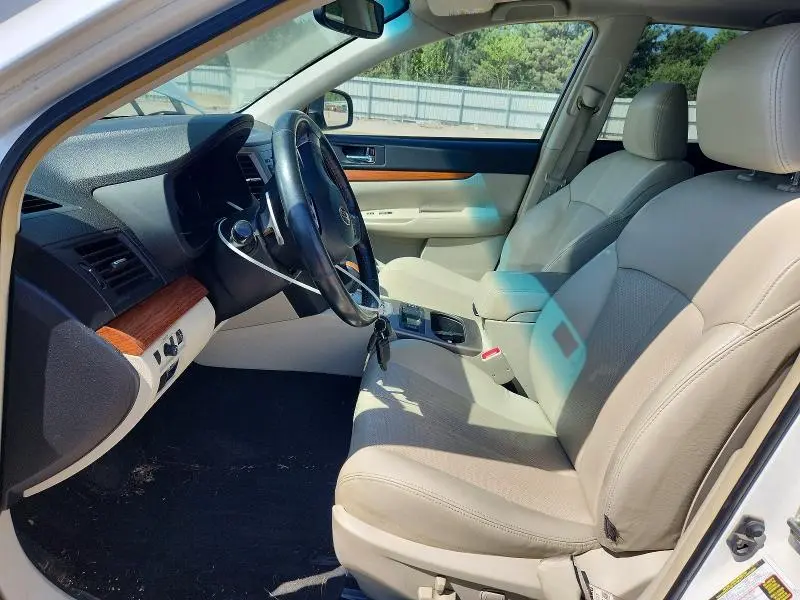 2013 SUBARU OUTBACK 3.6R LIMITED  