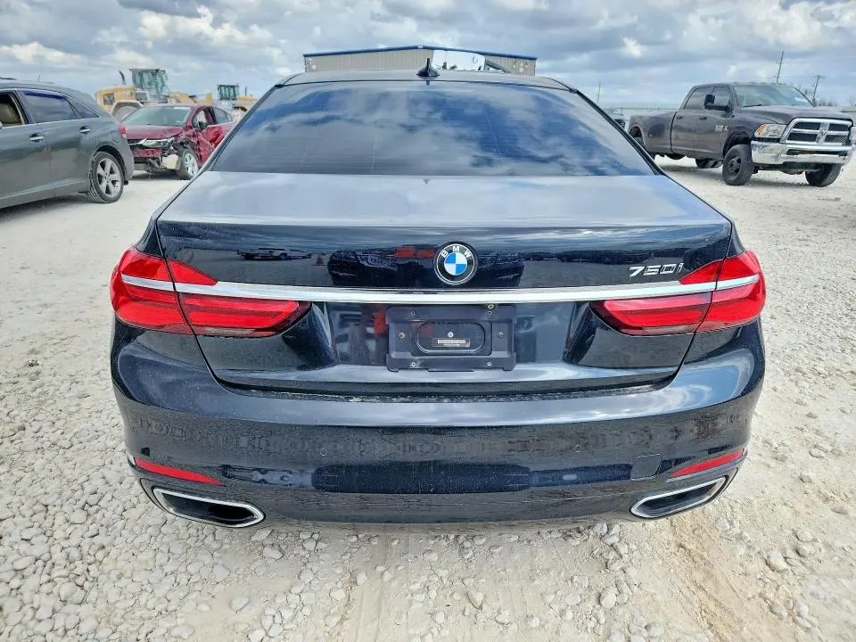 2016 BMW 750 I  