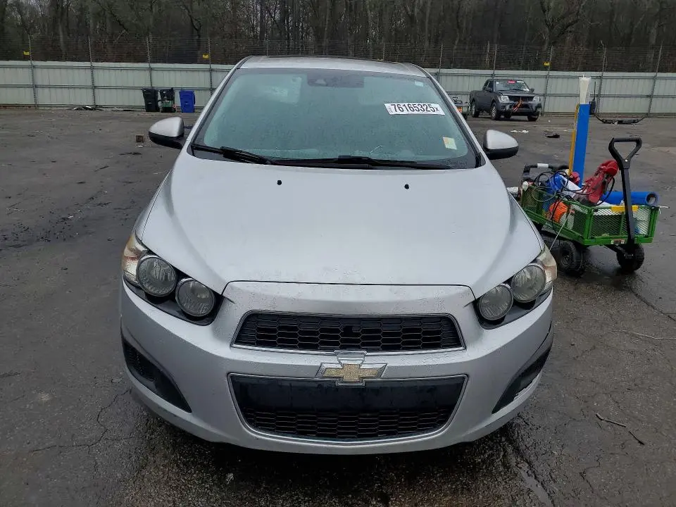 2015 CHEVROLET SONIC LT  