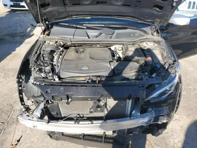 2018 INFINITI QX30 PURE  