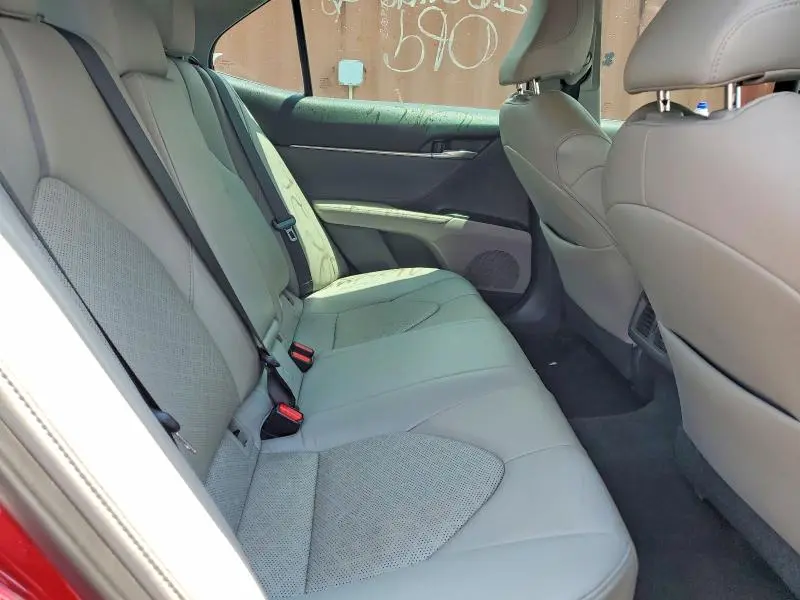 2018 TOYOTA CAMRY XSE  