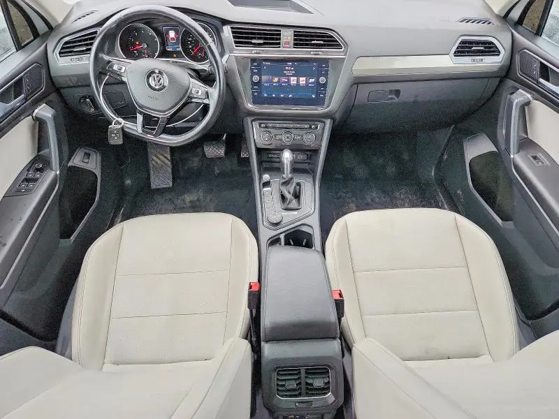 2018 VOLKSWAGEN TIGUAN SE  