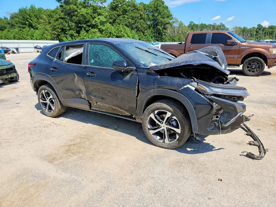 2024 CHEVROLET TRAX 1RS  