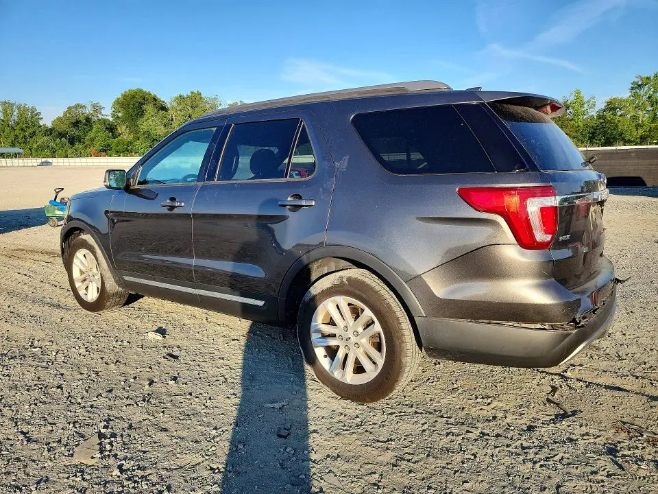 2017 FORD EXPLORER XLT  
