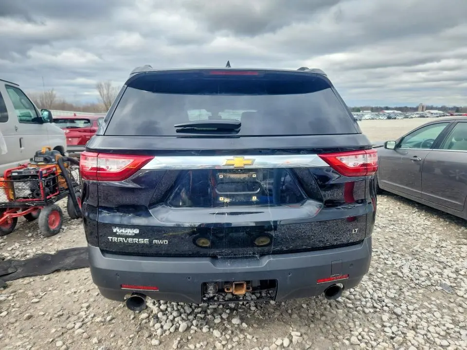 2019 CHEVROLET TRAVERSE LT  