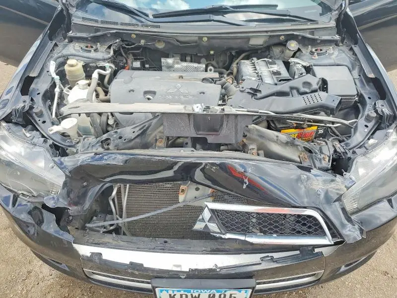 2013 MITSUBISHI LANCER SE  