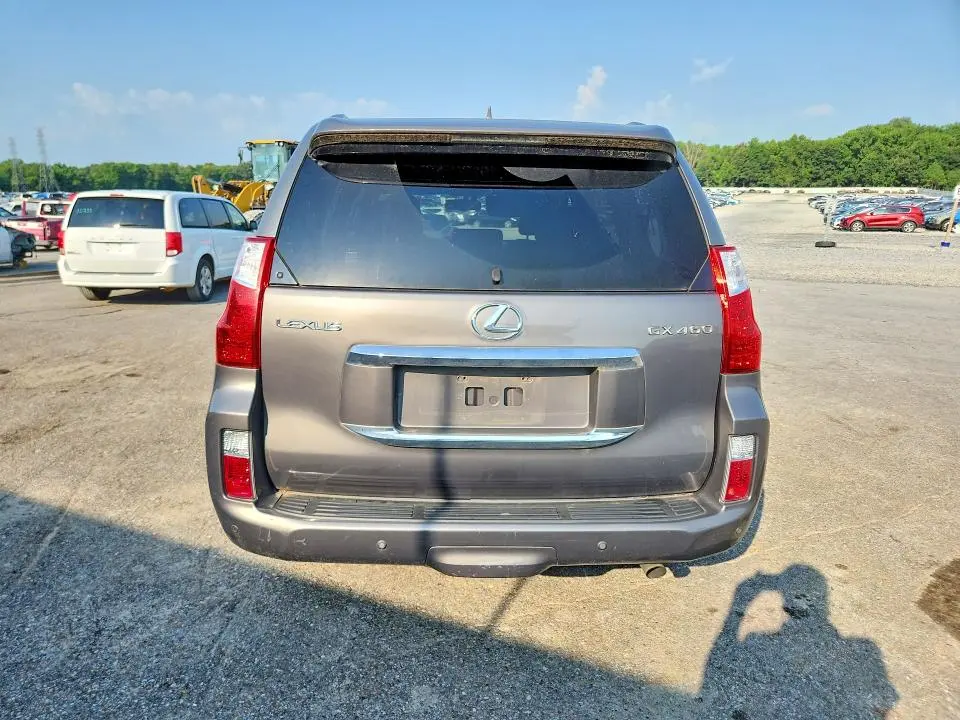 2010 LEXUS GX 460  