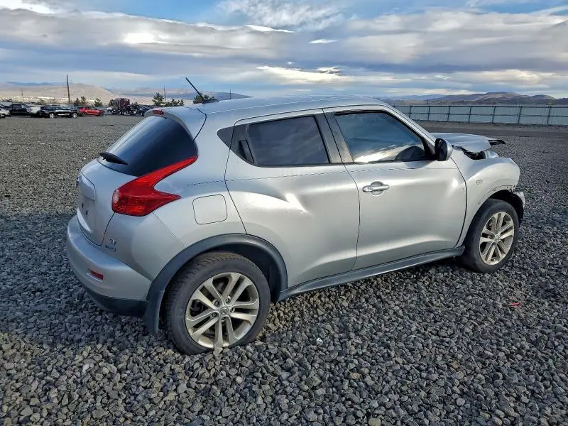 2014 NISSAN JUKE S  