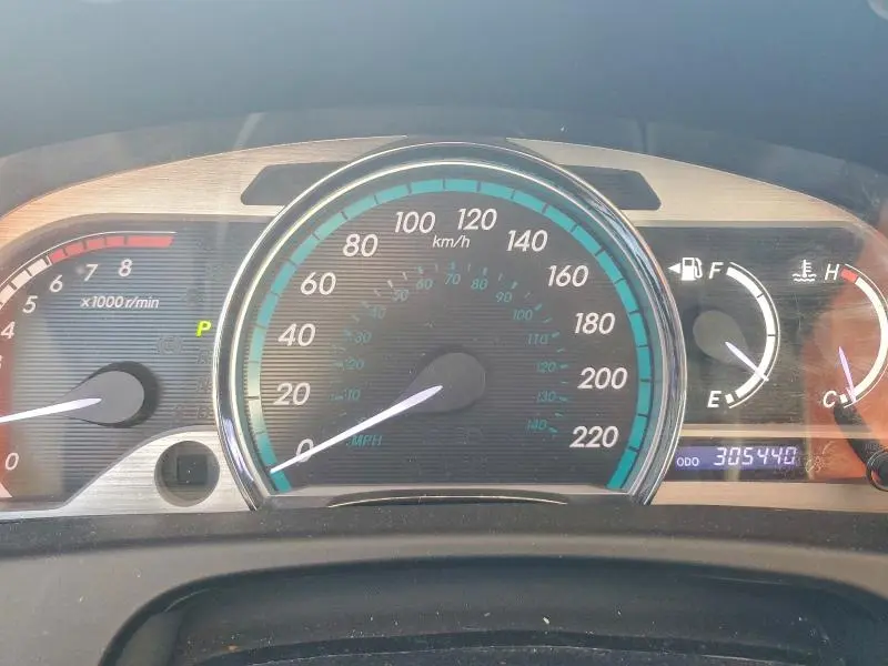 2014 TOYOTA VENZA LE  