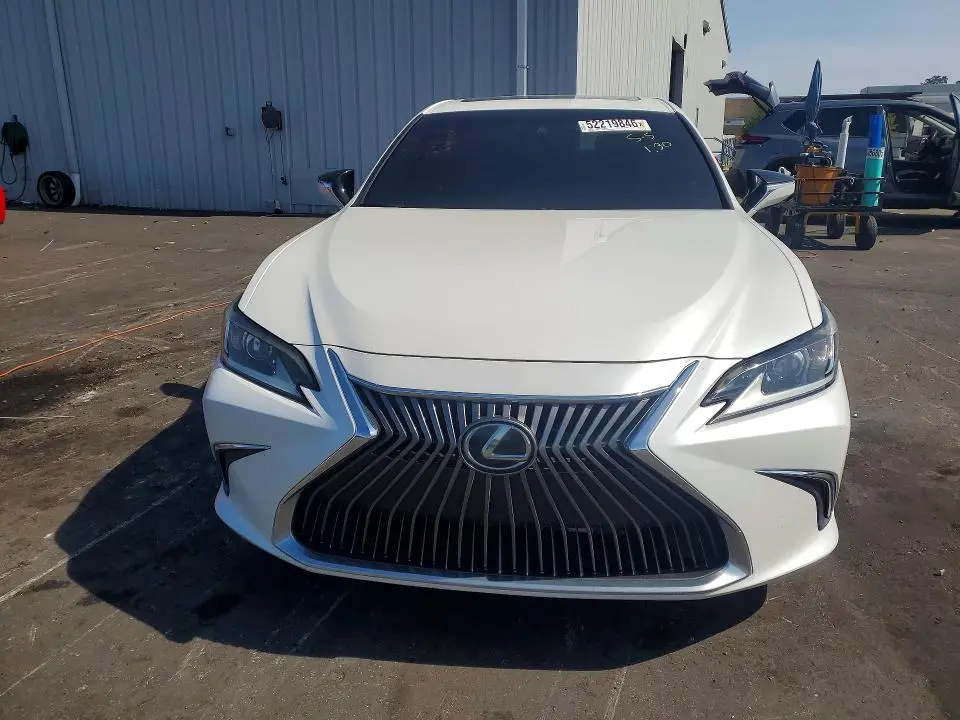 2019 LEXUS ES 350  