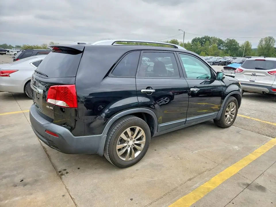 2011 KIA SORENTO EX  