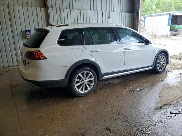 2017 VOLKSWAGEN GOLF ALLTRACK S  