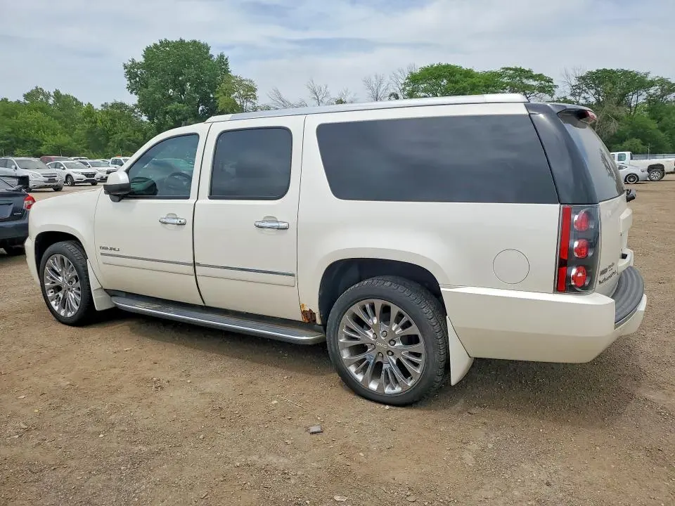 2011 GMC YUKON XL DENALI  