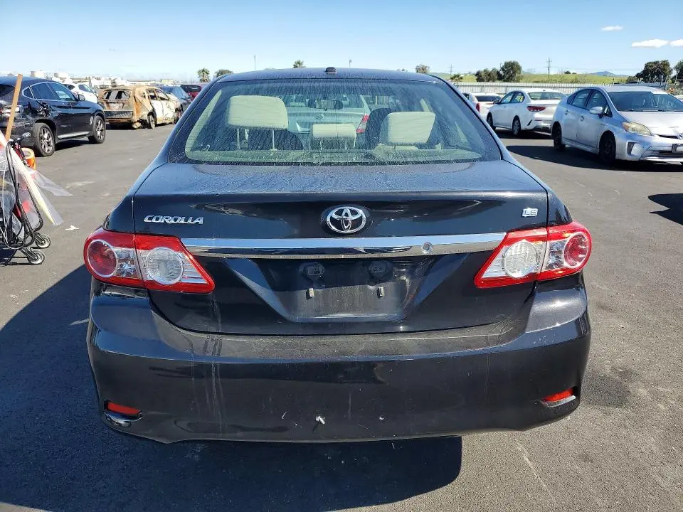 2011 TOYOTA COROLLA LE  