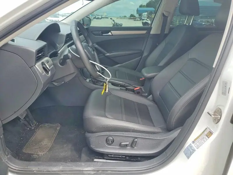 2021 VOLKSWAGEN PASSAT SE  