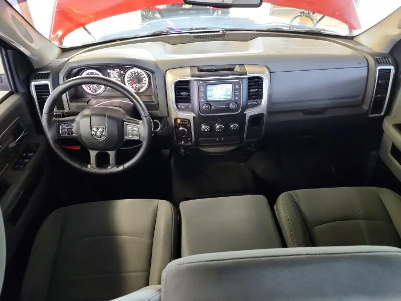 2015 RAM 1500 SLT  