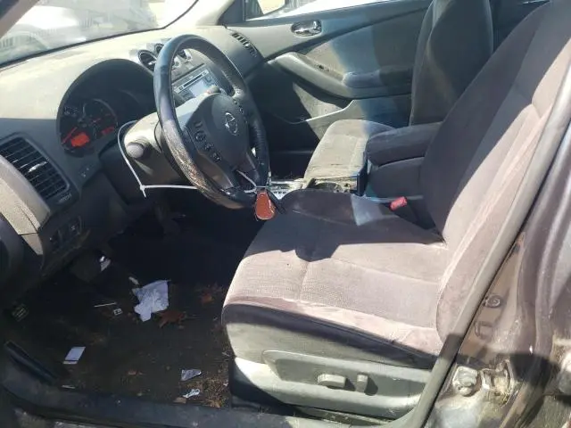 2010 NISSAN ALTIMA BASE  