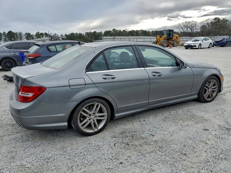 2013 MERCEDES-BENZ C 250  