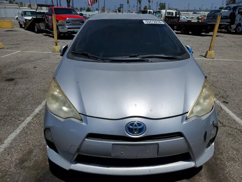 2013 TOYOTA PRIUS C TWO  